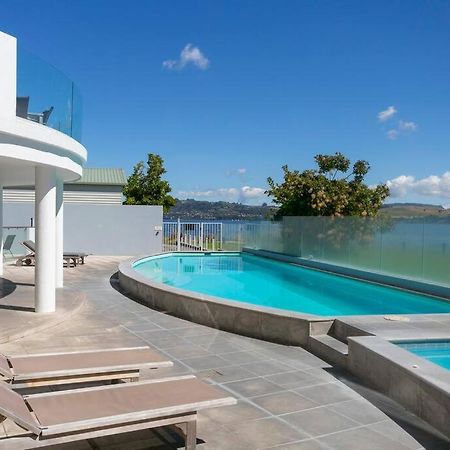 Waimahana - Luxury By The Lake تاوبو المظهر الخارجي الصورة