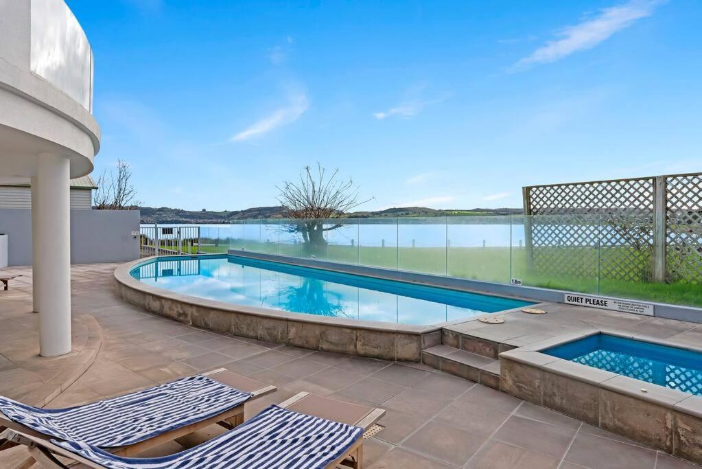 Waimahana - Luxury By The Lake تاوبو المظهر الخارجي الصورة