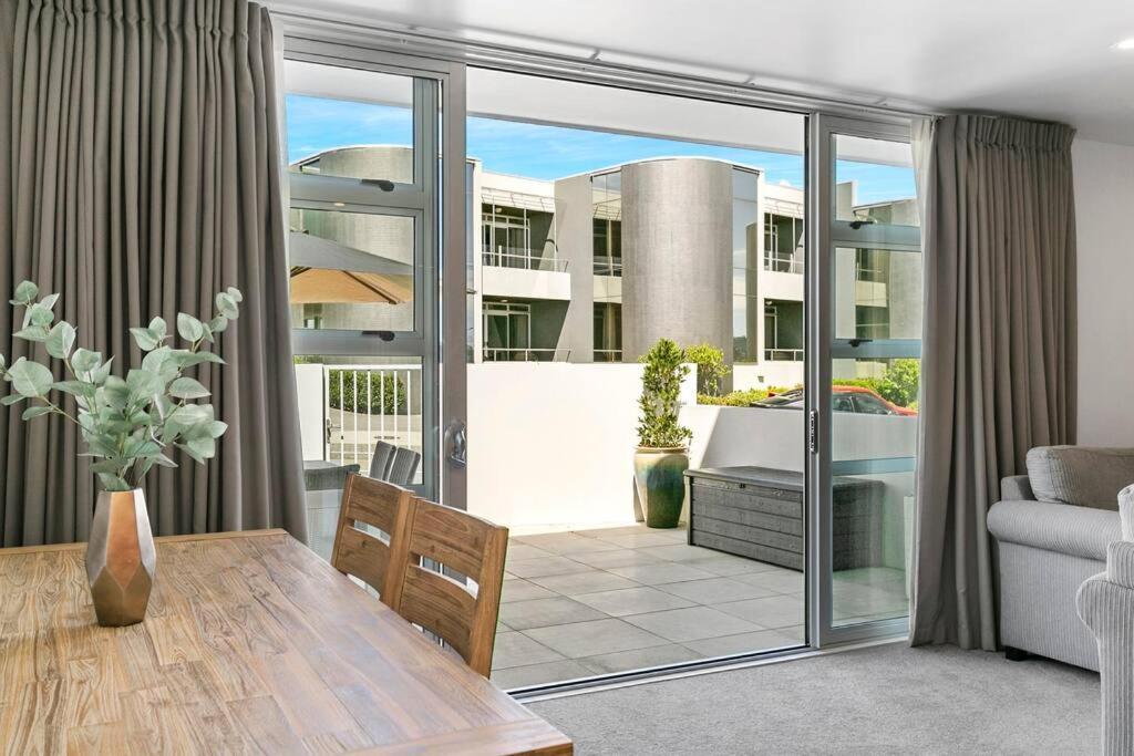 Waimahana - Luxury By The Lake تاوبو المظهر الخارجي الصورة